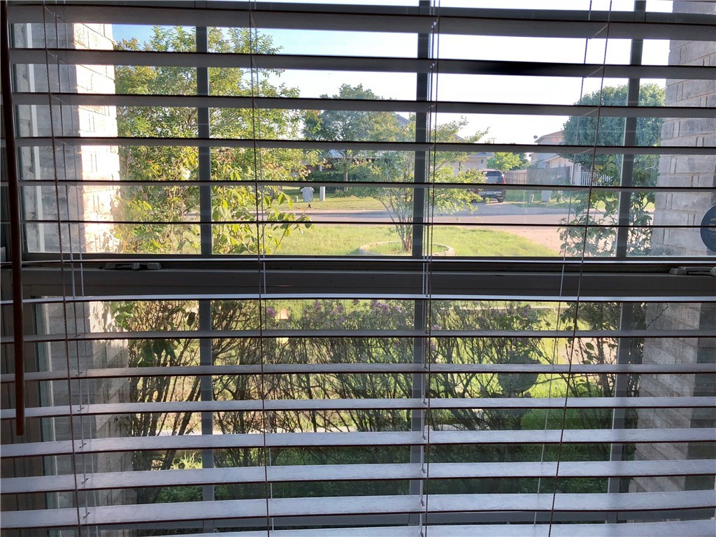 121 Ansleys Way Kyle, TX 78640 - Photo 21 of 39