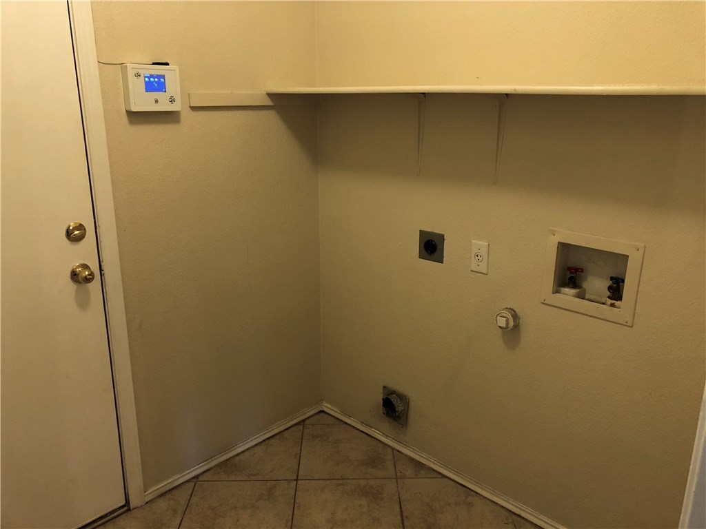 121 Ansleys Way Kyle, TX 78640 - Photo 24 of 39