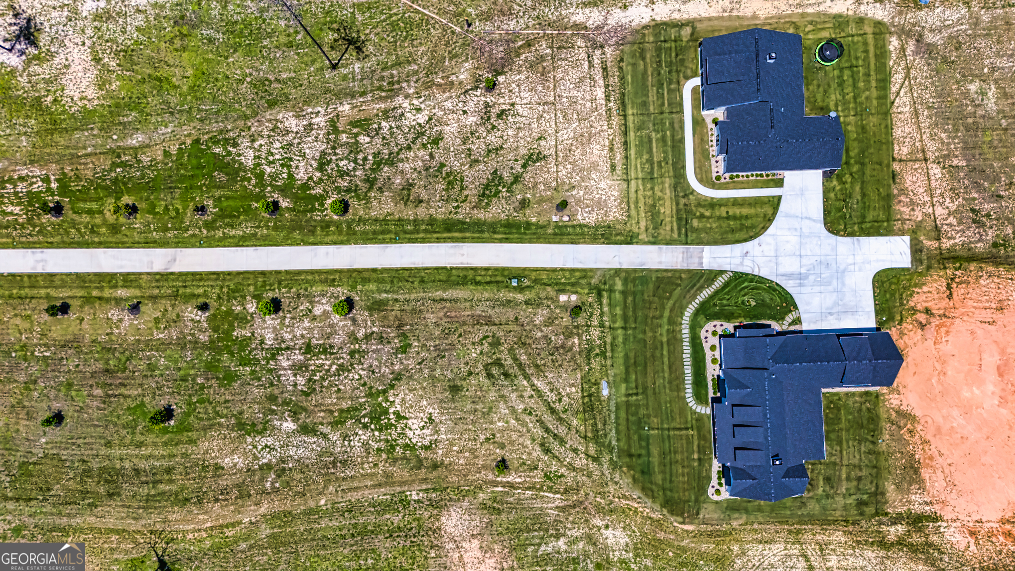 11084 Mt Carmel Road Senoia, GA 30276 - Photo 117 of 136 a bird view of a building