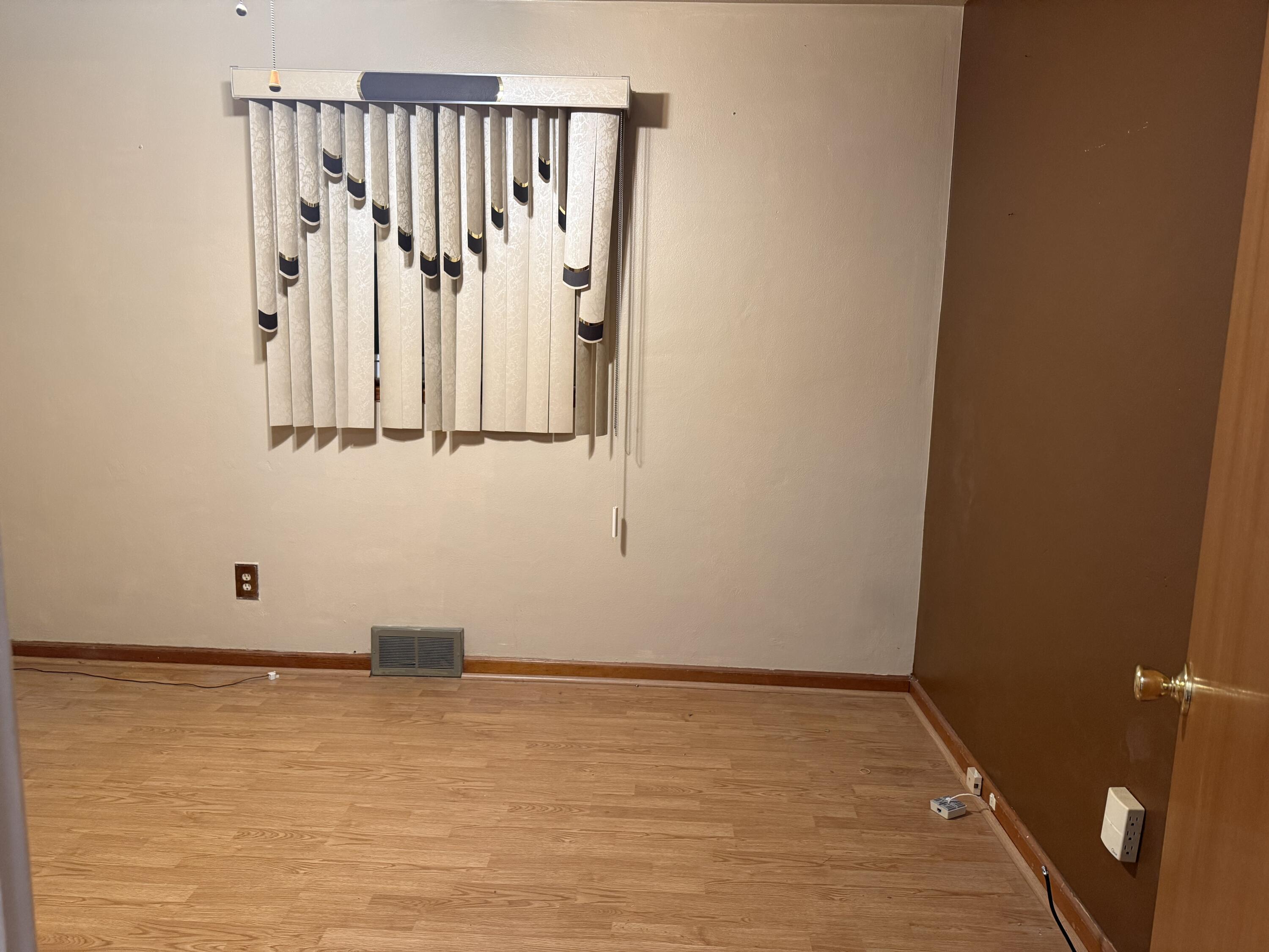 562 Dallas Street Gary, IN 46406 - Photo 7 of 15 a view of an empty room