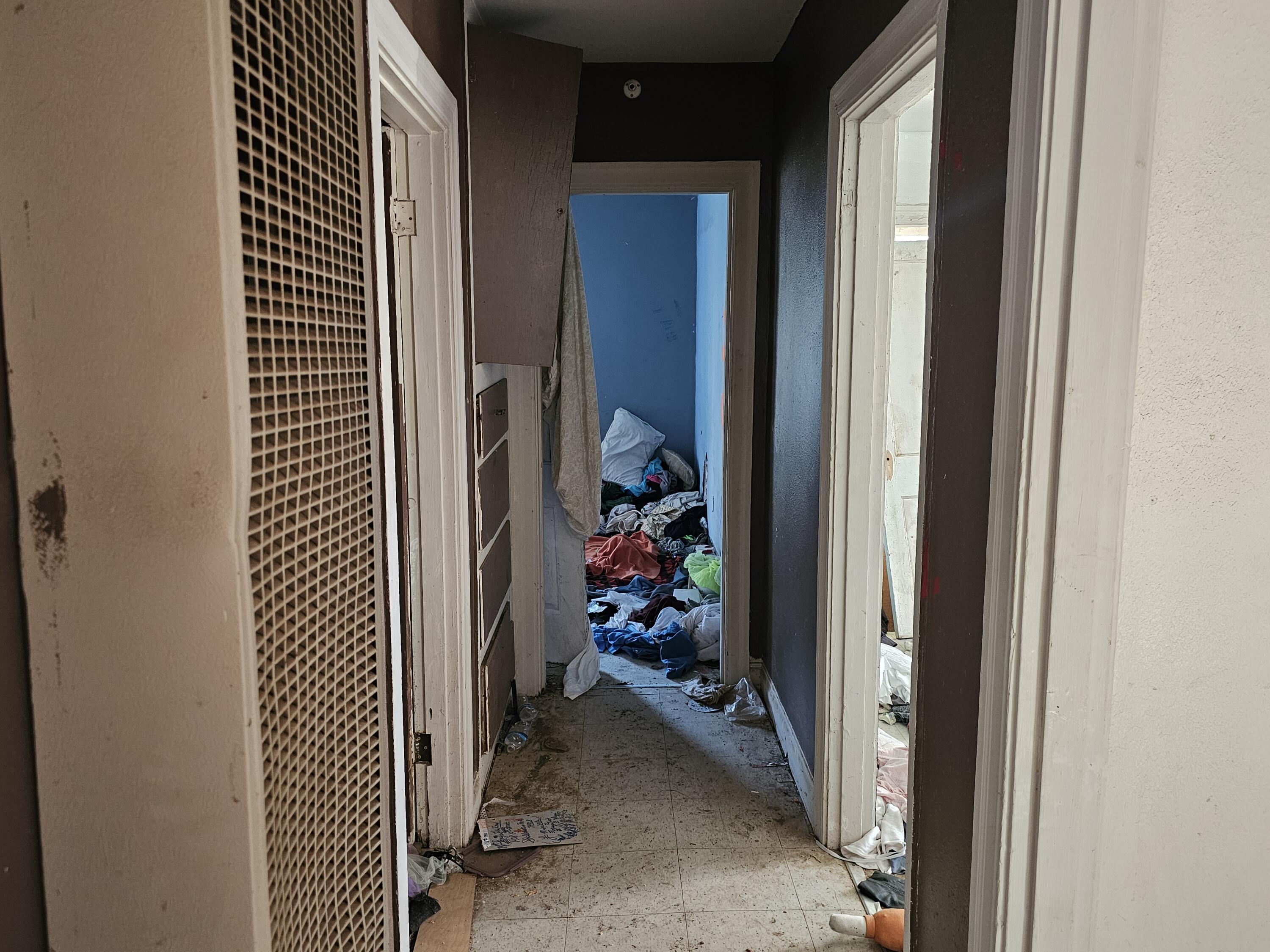 1514 18th Street Lubbock, TX 79401 - Photo 37 of 47 a view of a hallway with closet