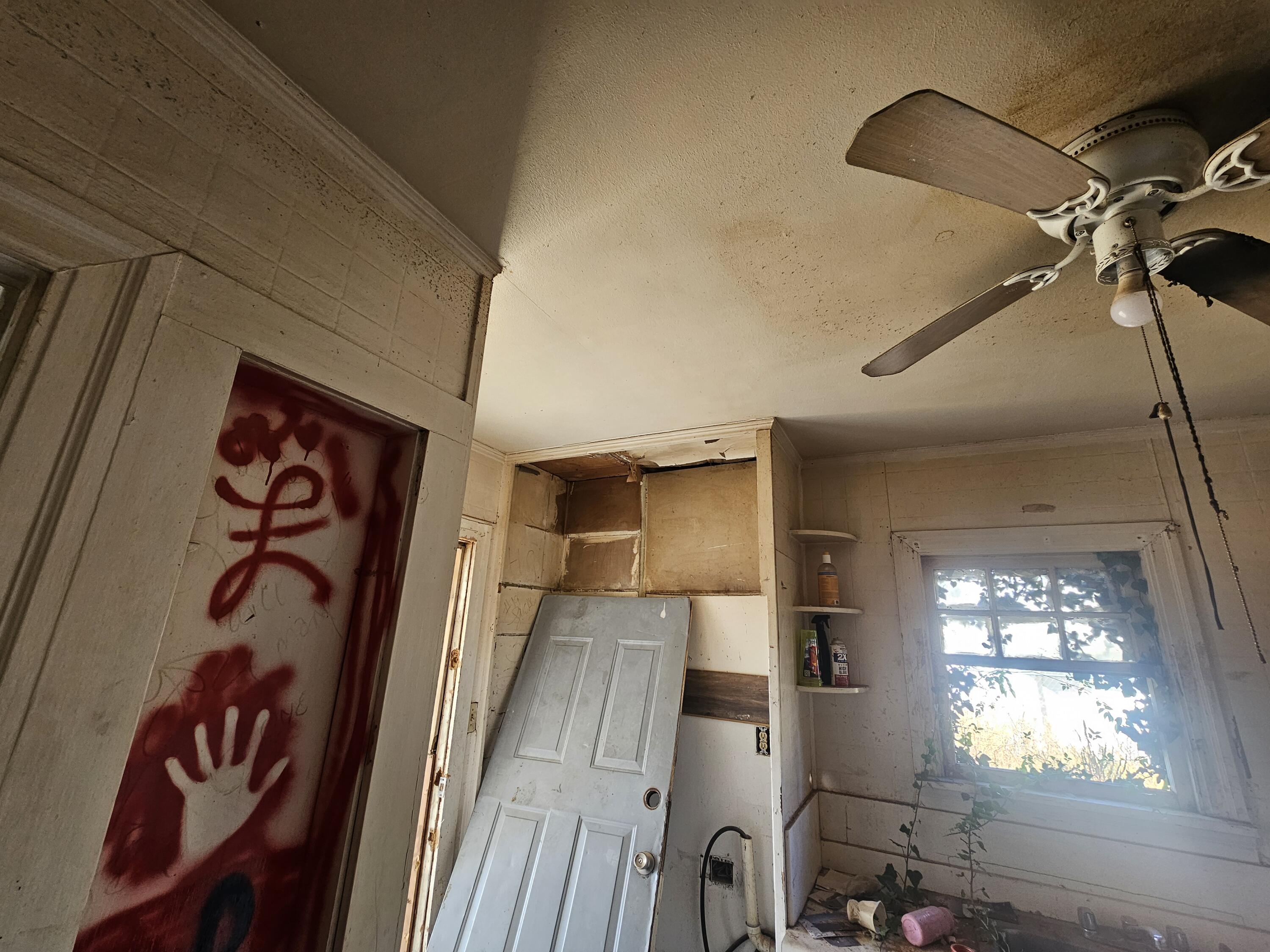 1514 18th Street Lubbock, TX 79401 - Photo 40 of 47 a view of a entryway