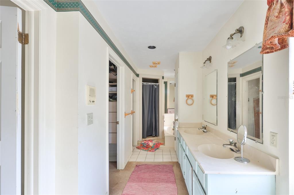 2710 Lewis Road Dover, FL 33527 - Photo 24 of 56
