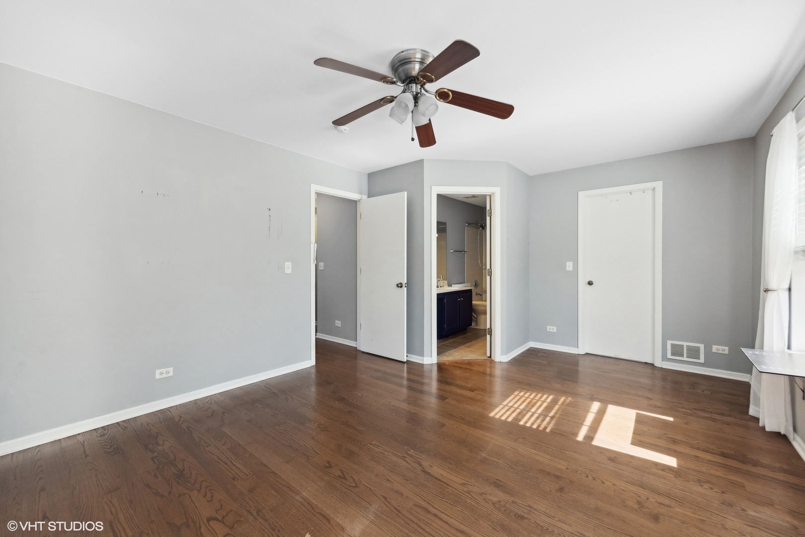 2535 Eldorado Lane Naperville, IL 60564 - Photo 18 of 23