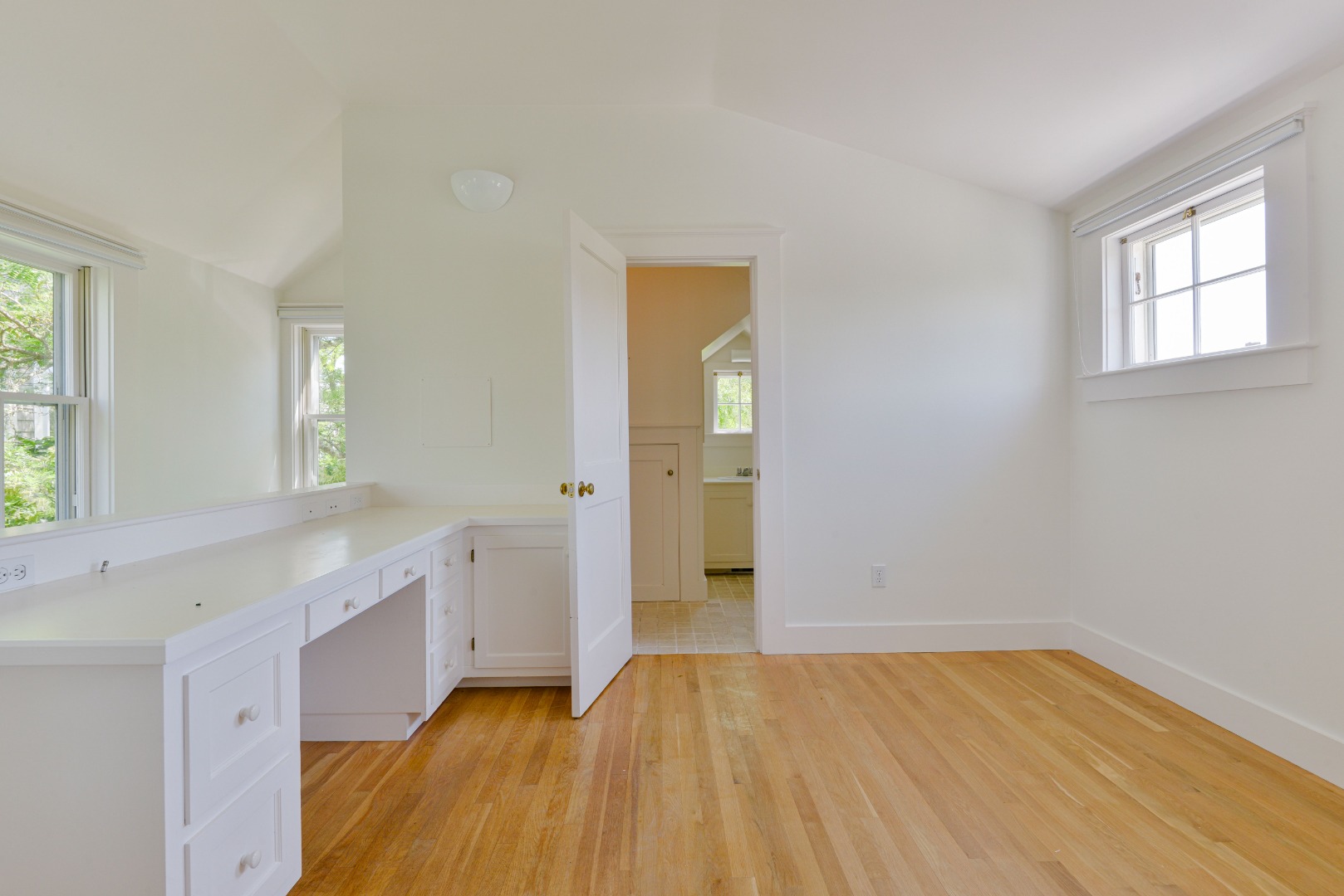33 Baxter Road Nantucket, MA 02554 - Photo 26 of 48 Gallery Image 26