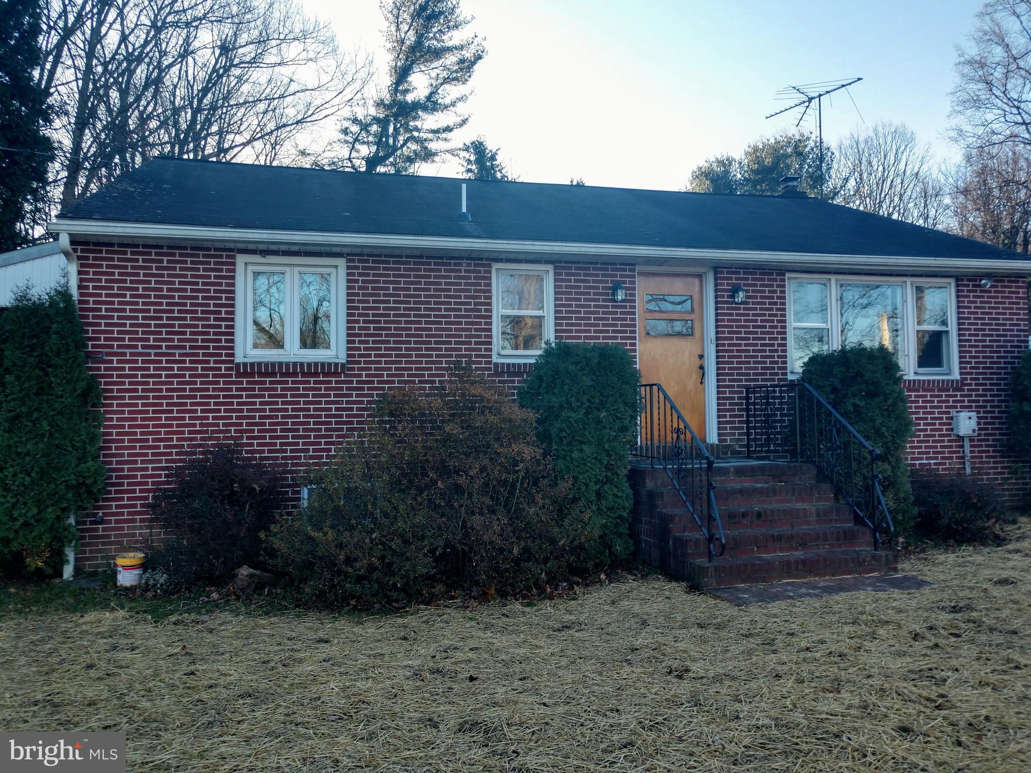4 Powerline Road Boyertown, PA 19512 - Photo 1 of 10 Gallery Image 1