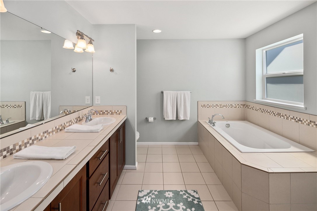 3904 177th Street Southeast Bothell, WA 98012 - Photo 17 of 26