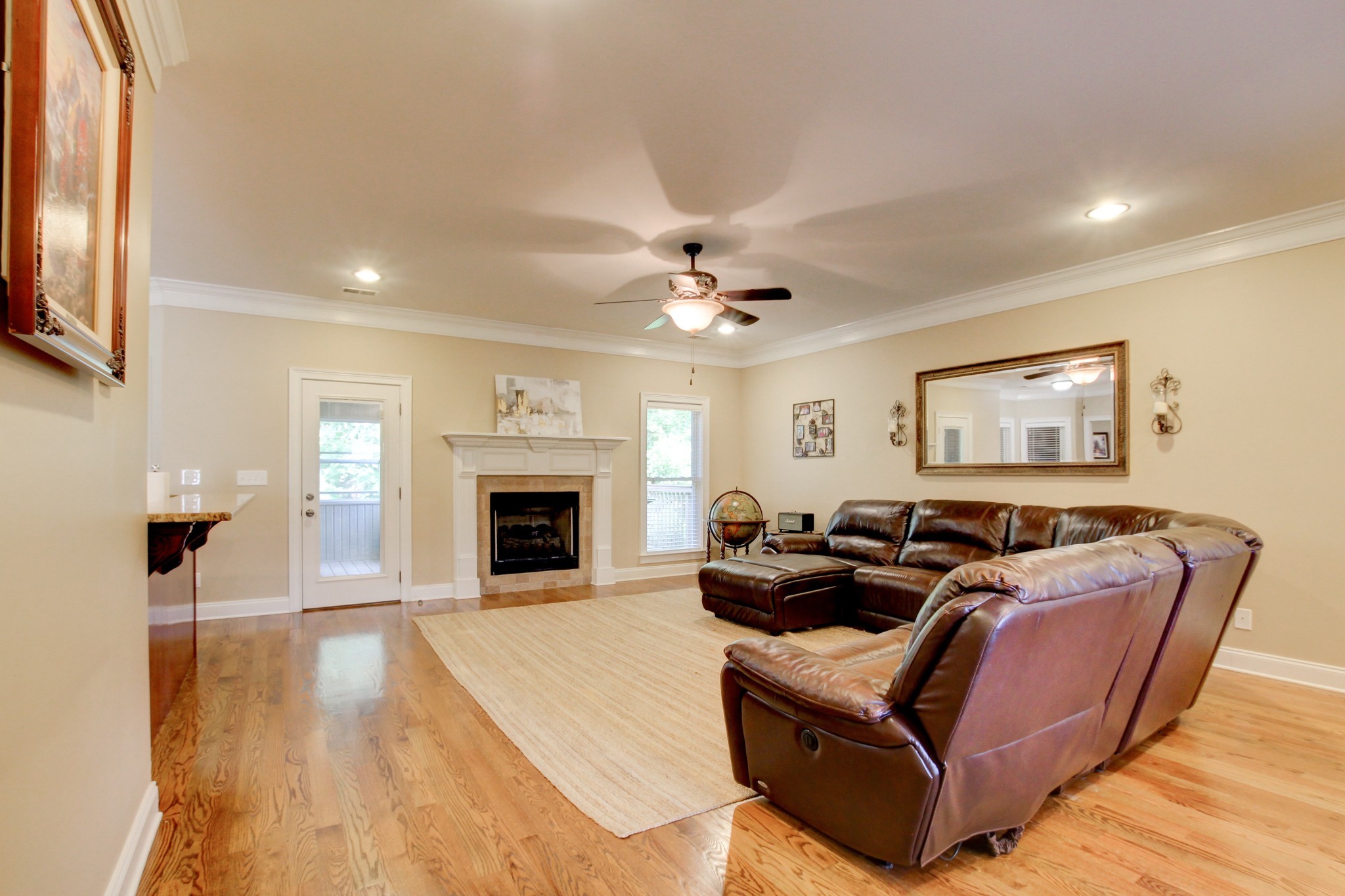 3111 Nicole Road Clarksville, TN 37040 - Photo 3 of 30 Gallery Image 3