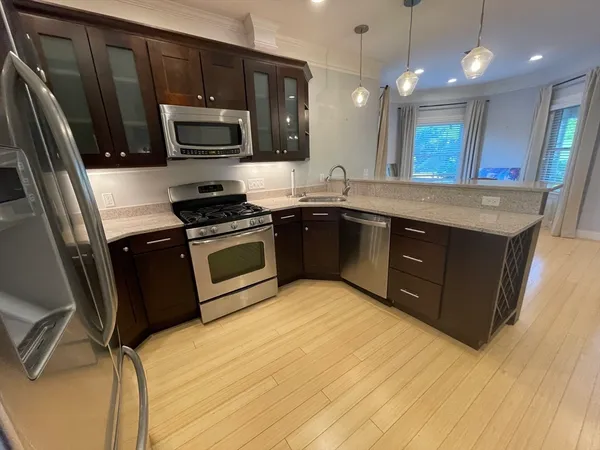$3,700 | 10 Symmes Street, Unit 2, Boston, MA 02131