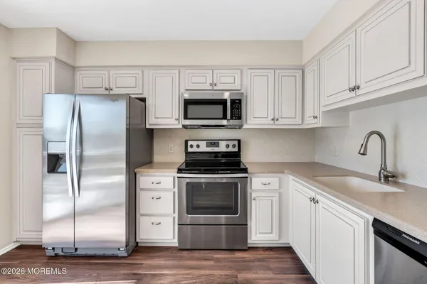 $735,000 | 5 Island View Way, Unit 54, Sea Bright, NJ 07760
