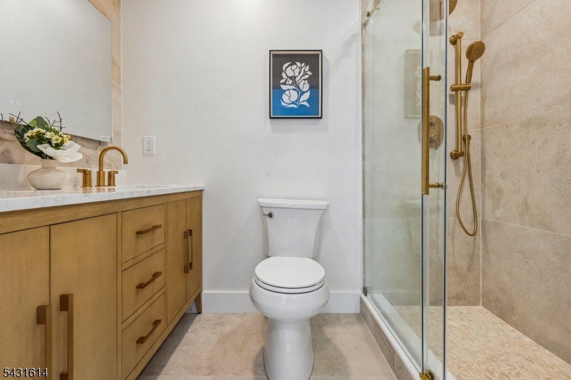 10 Rose Street Edison, NJ 08817 - Photo 20 of 48