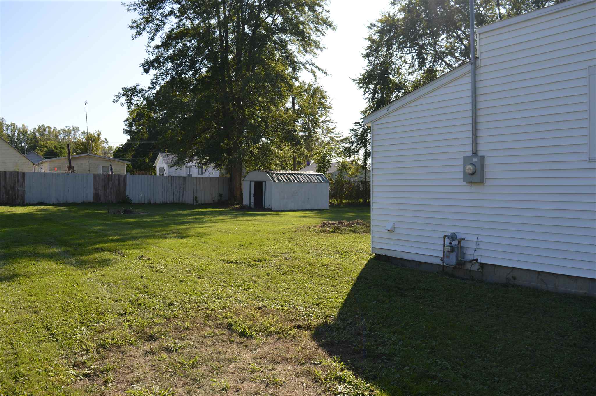 136 West Cherry Street Butler, IN 46721 - Photo 4 of 24