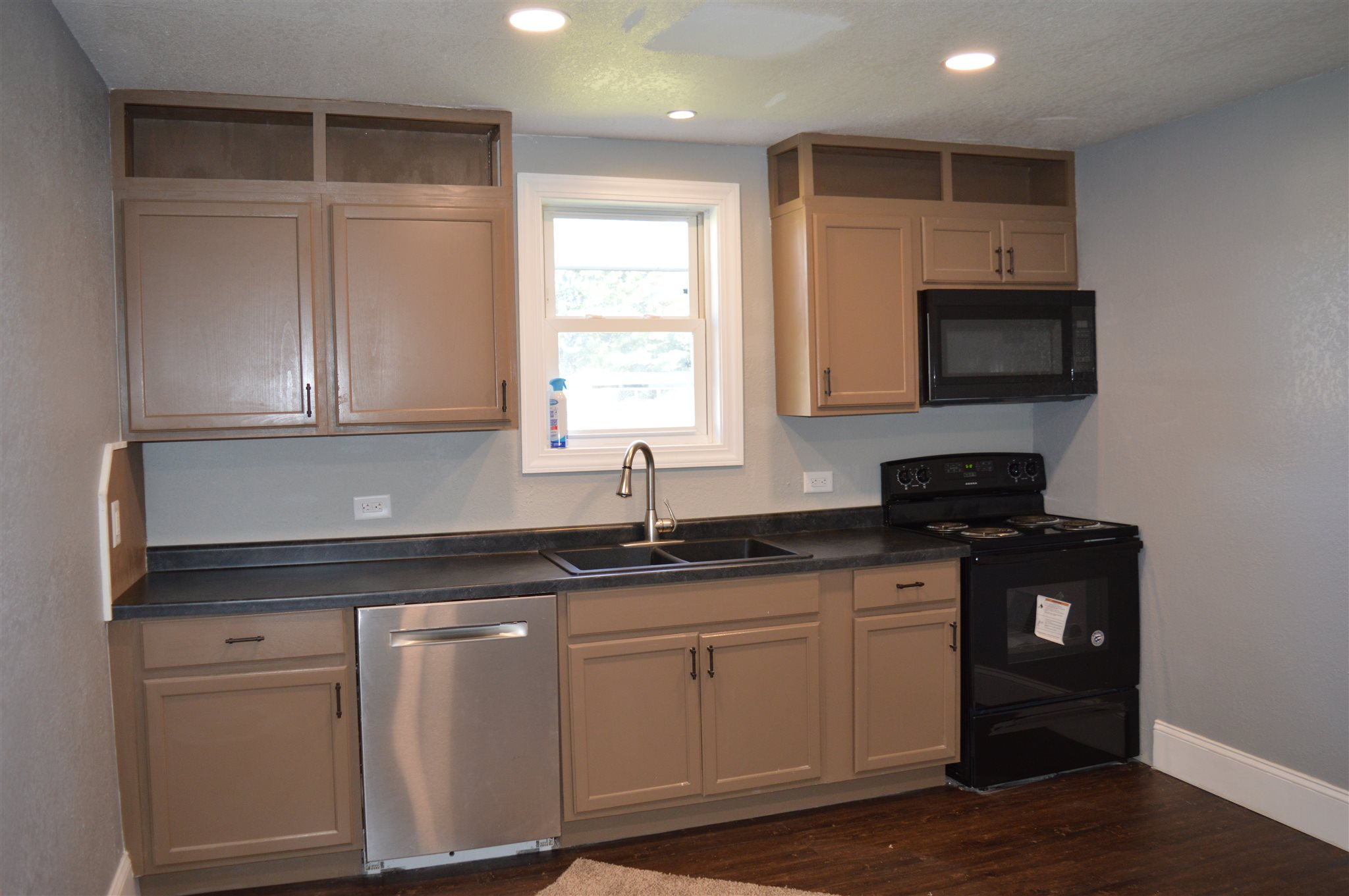136 West Cherry Street Butler, IN 46721 - Photo 6 of 24