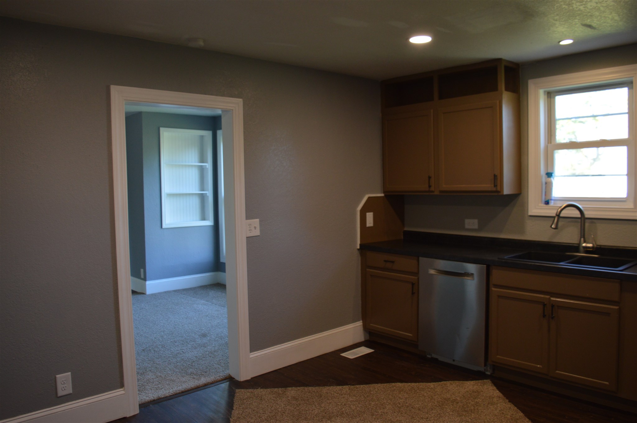 136 West Cherry Street Butler, IN 46721 - Photo 7 of 24