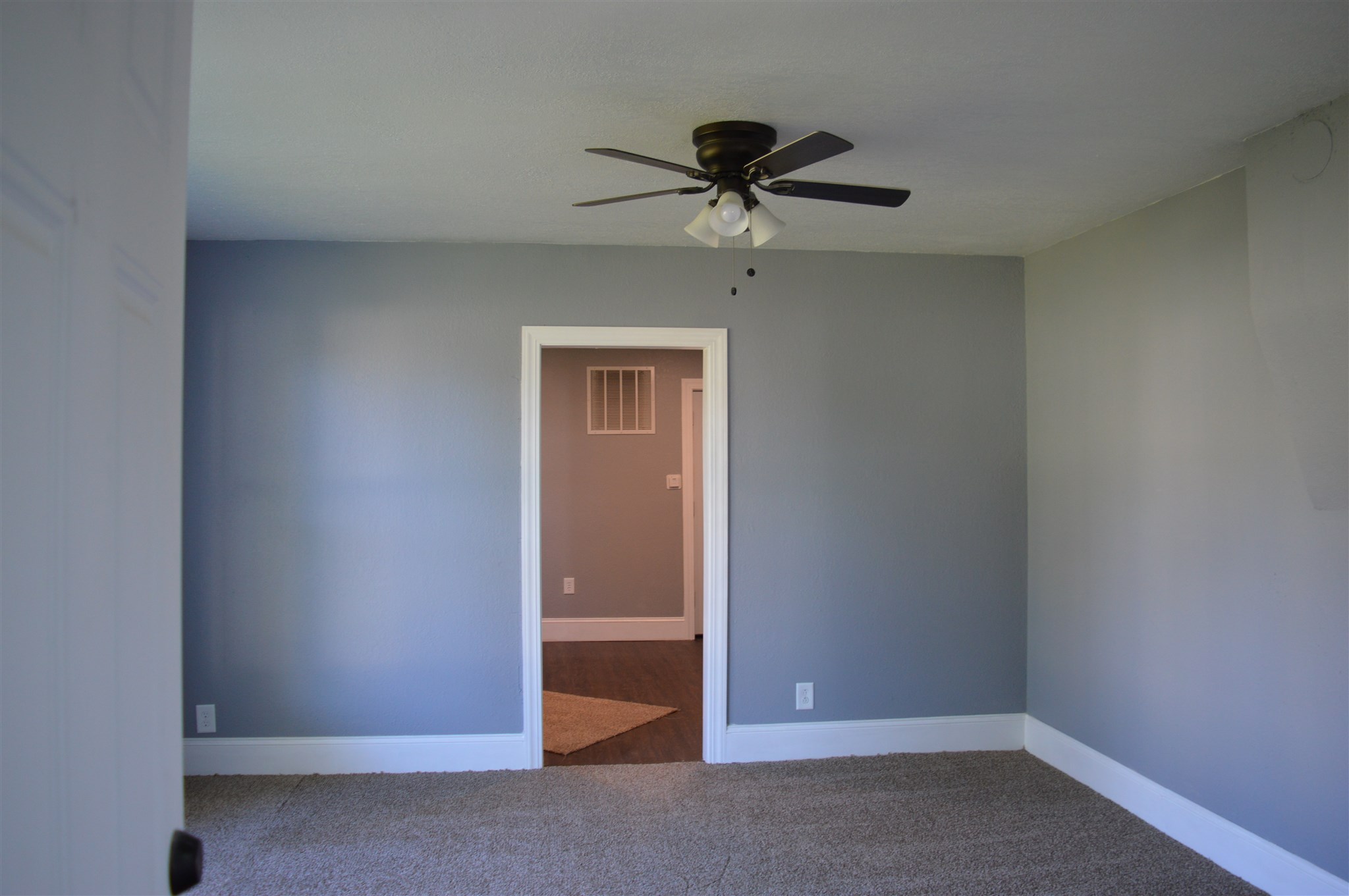 136 West Cherry Street Butler, IN 46721 - Photo 10 of 24