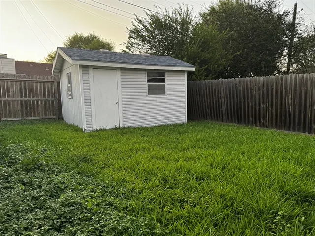 $1,800 | 1507 Denver Street, Portland, TX 78374