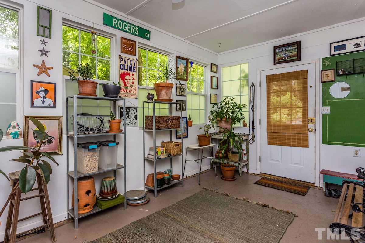 804 Dennis Avenue Raleigh, NC 27604 - Photo 4 of 25 Gallery Image 4