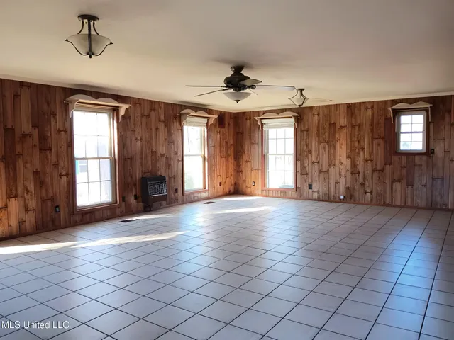 $130,000 | 300 Wilson Drive, McComb, MS 39648