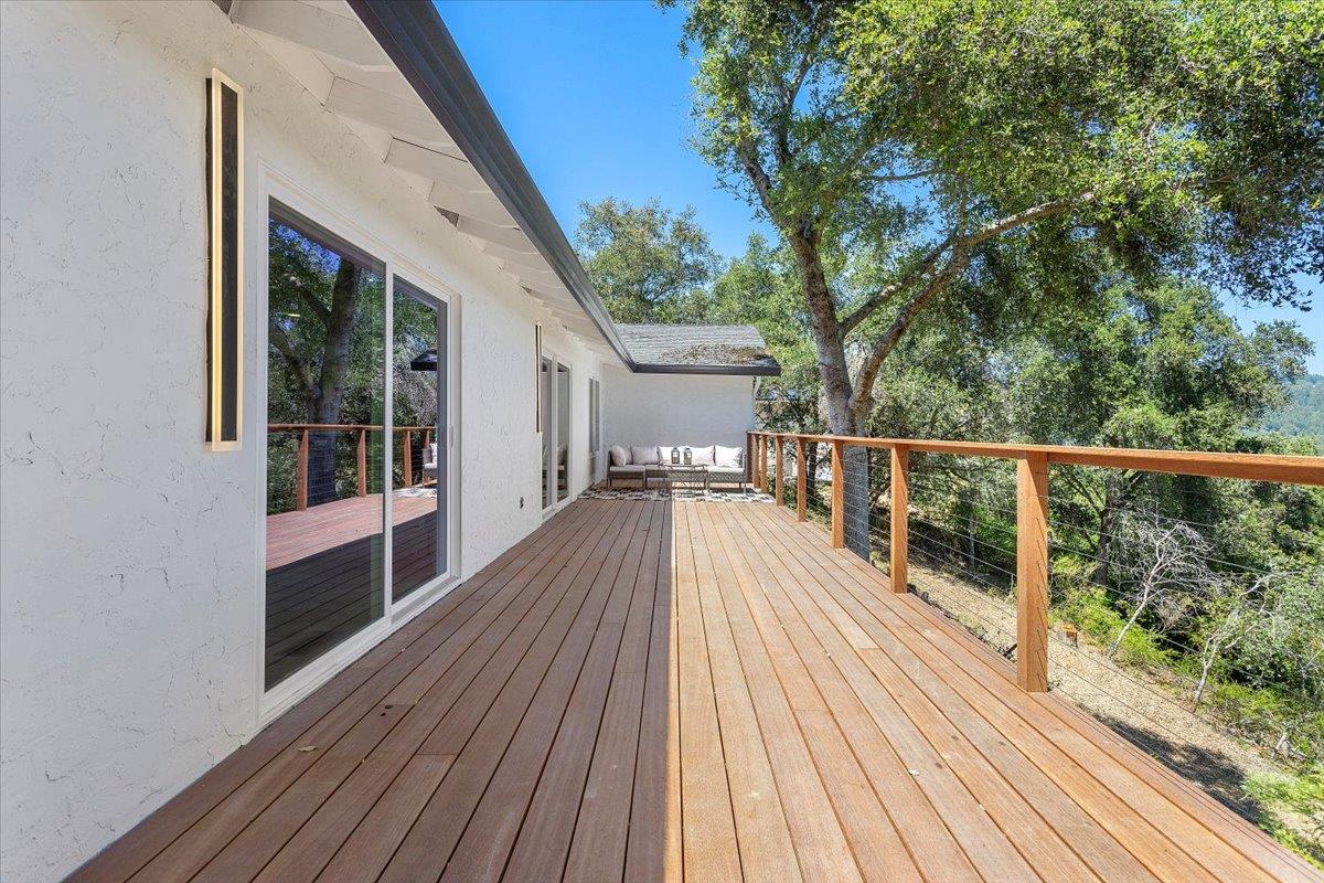 17060 Lon Road Los Gatos, CA 95033 - Photo 17 of 31