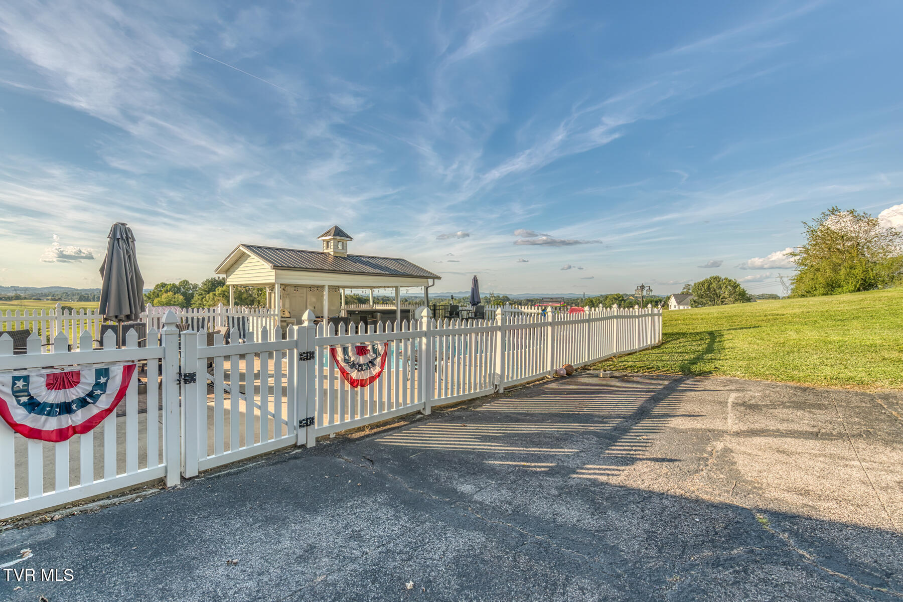 170 Burhl Chase Road Gray, TN 37615 - Photo 45 of 77 170 Burhl Chase Rd-68