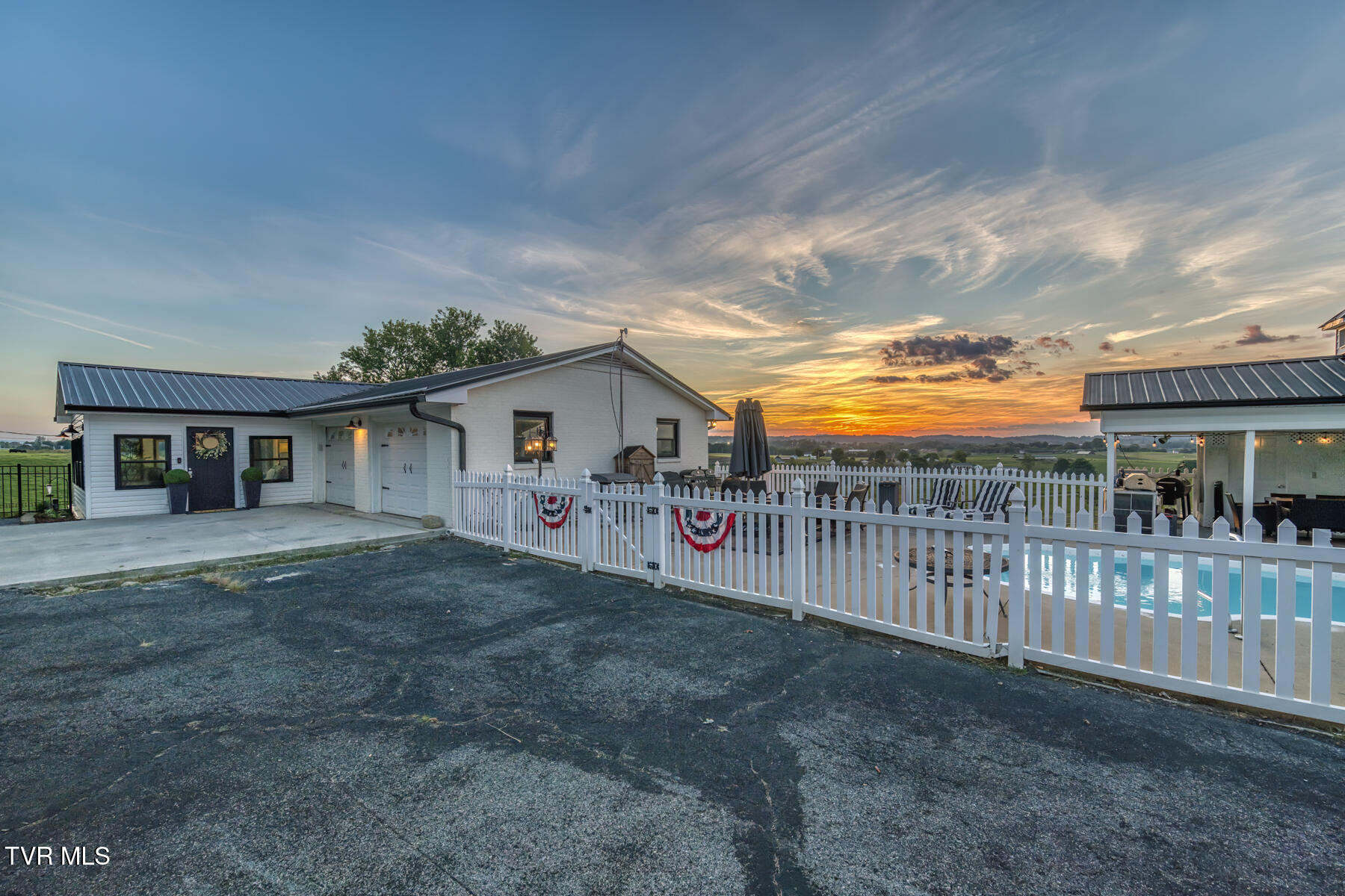 170 Burhl Chase Road Gray, TN 37615 - Photo 47 of 77 170 Burhl Chase Rd-24