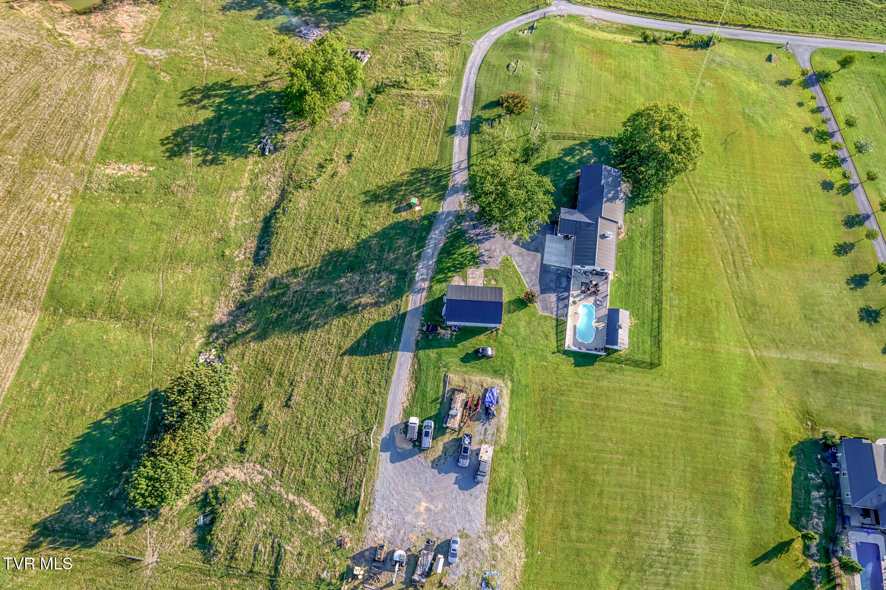 170 Burhl Chase Road Gray, TN 37615 - Photo 59 of 77 170 Burhl Chase Rd-11