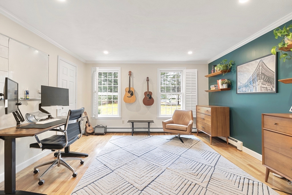 21 Batchelder Road Boxford, MA 01921 - Photo 17 of 37 a workspace with furniture