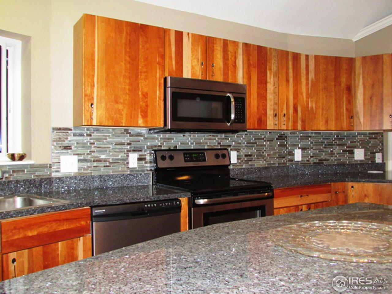 222 Beartrap Road Red Feather Lakes, CO 80545 - Photo 7 of 24 Granit kitchen