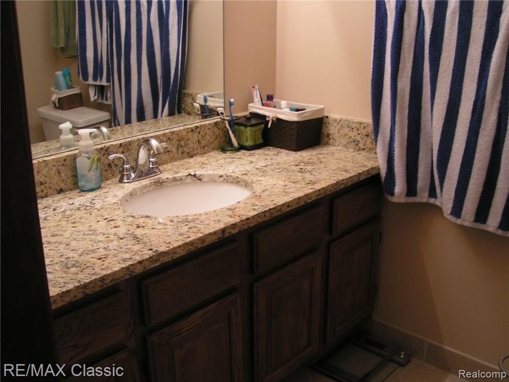 29011 Cotton Road, Unit 1 New Baltimore, MI 48047 - Photo 25 of 27 PICT1261.JPG
