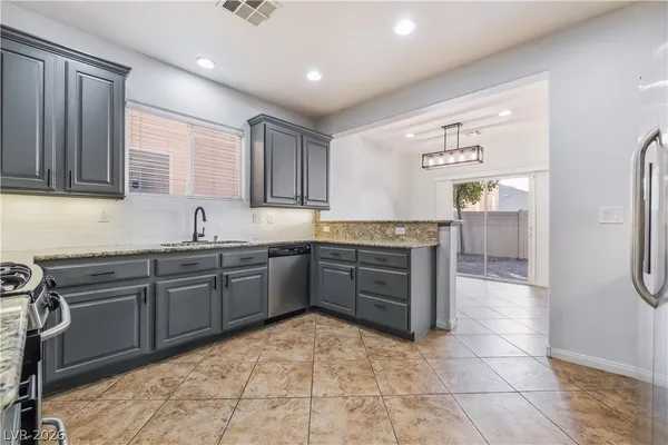 $2,250 | 6572 Polonius Court, Las Vegas, NV 89141