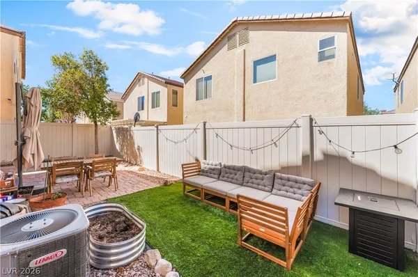 $2,250 | 6572 Polonius Court, Las Vegas, NV 89141