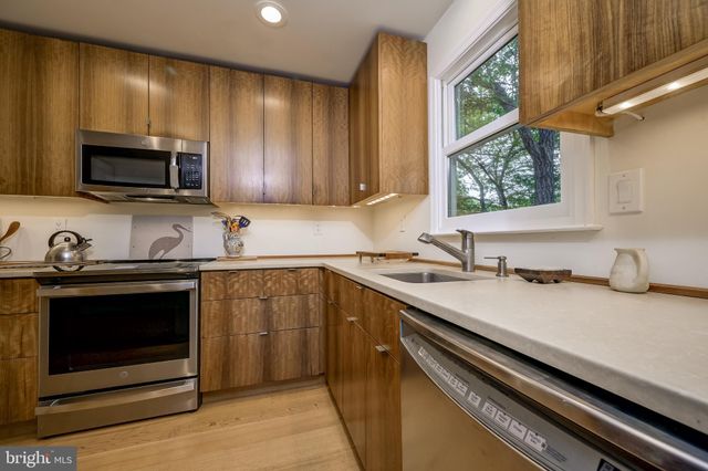 $1,335,000 | 6408 Stratford Road, Chevy Chase, MD 20815