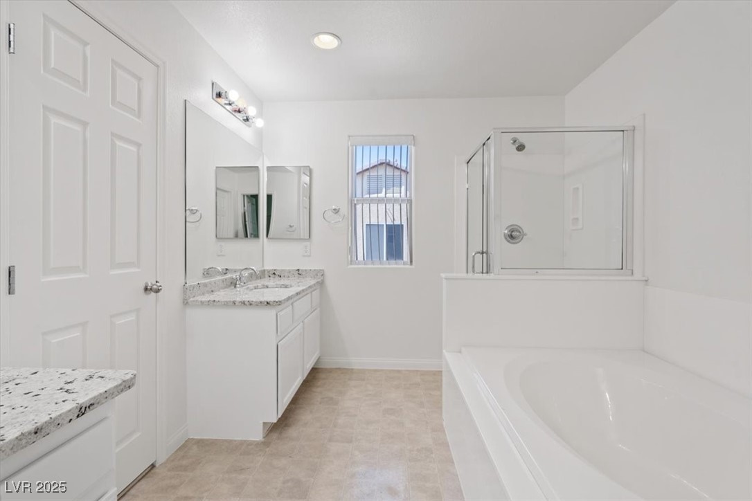 4966 Crimson Mare Road Las Vegas, NV 89139 - Photo 30 of 47 Master Bathroom