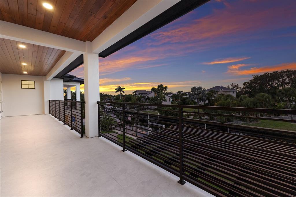 4544 Woodside Road Sarasota, FL 34242 - Photo 55 of 94 Gallery Image 55