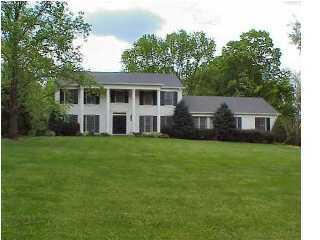 11506 Valley View Road Anchorage, KY 40223 - Photo 1 of 1 Primary Photo