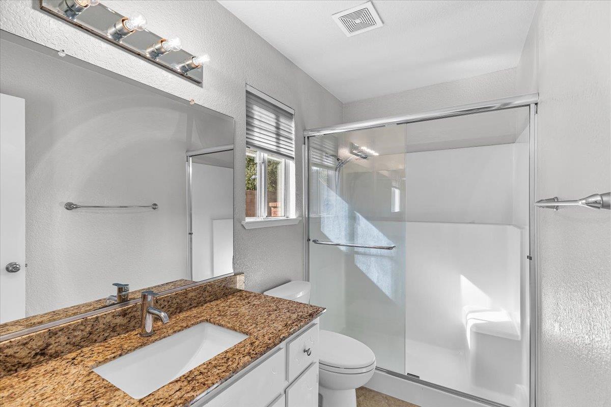 824 Perlette Way Modesto, CA 95356 - Photo 23 of 32