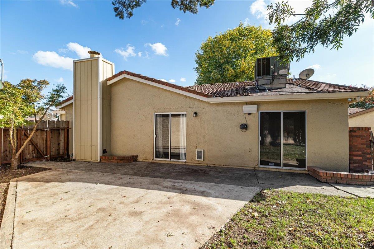 824 Perlette Way Modesto, CA 95356 - Photo 27 of 32