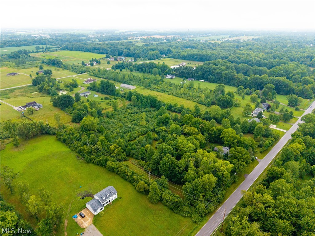 45217 Parsons Road Oberlin, OH 44074 - Photo 10 of 11 Gallery Image 10