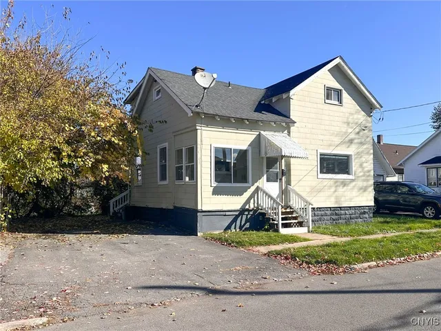 $149,000 | 1900 Caroline Street, Utica, NY 13502