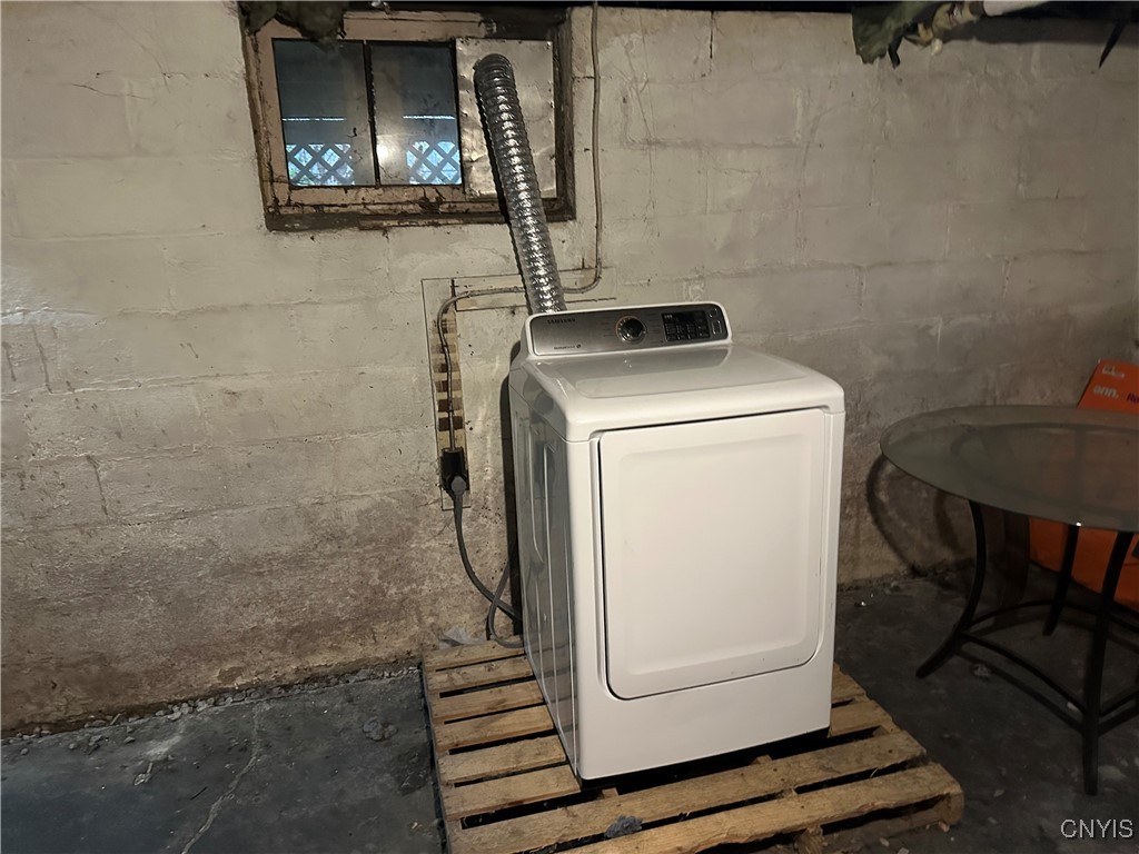 1900 Caroline Street Utica, NY 13502 - Photo 32 of 35