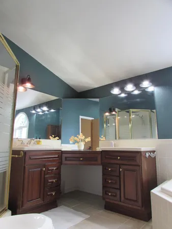 $420,000 | 1334 Oak Beach Drive, Fairmont, MN 56031