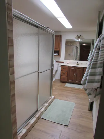 $479,975 | 1334 Oak Beach Drive, Fairmont, MN 56031