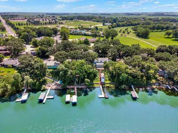 $420,000 | 1334 Oak Beach Drive, Fairmont, MN 56031