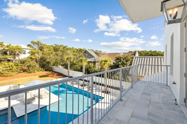 $7,995,000 | 306 Walton Rose Lane, Inlet Beach, FL 32461