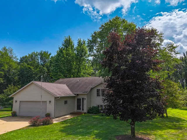 $330,000 | 895 Waterworks Road, Nekoosa, WI 54457