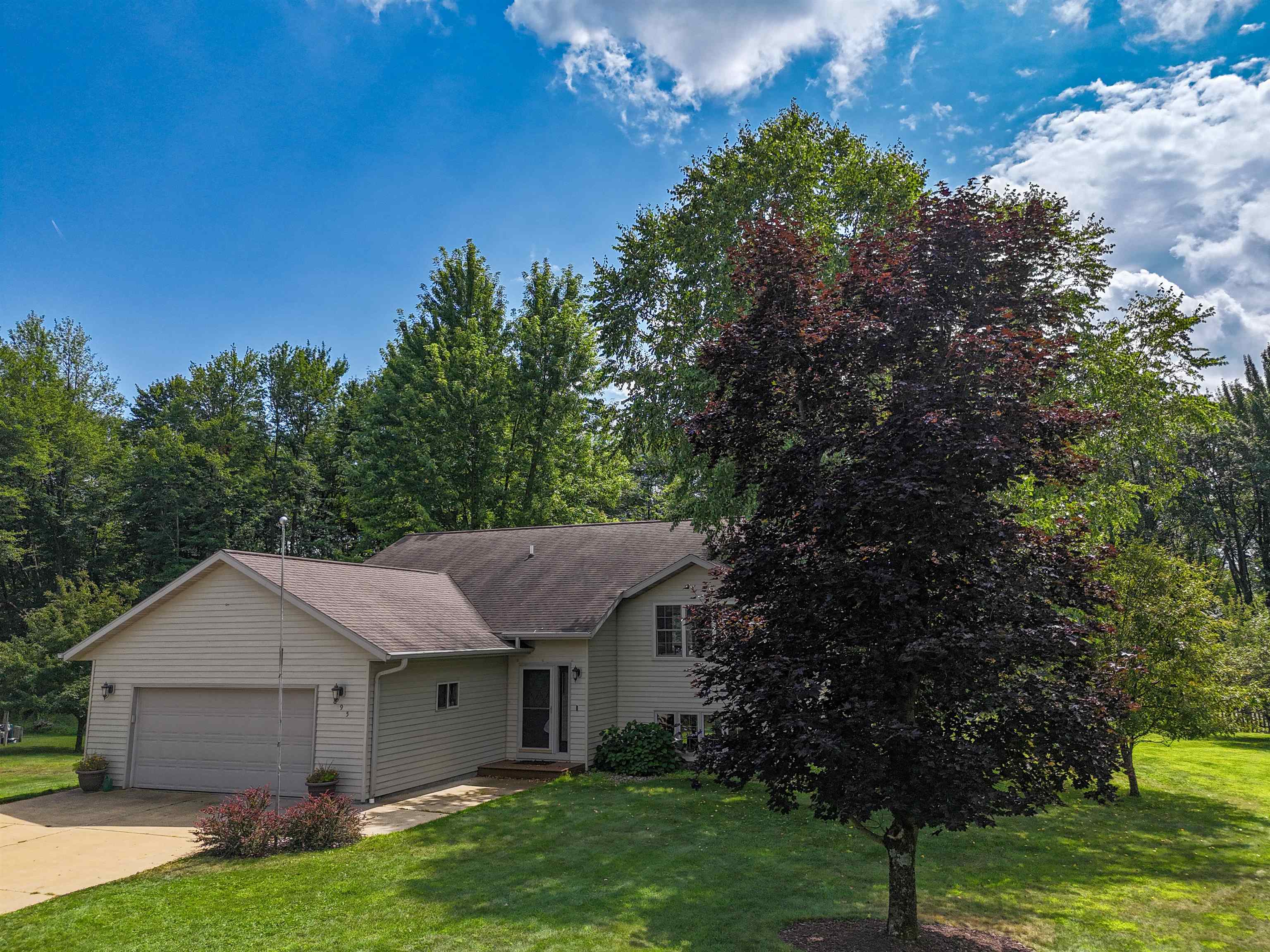 895 Waterworks Road Nekoosa, WI 54457 - Photo 4 of 63