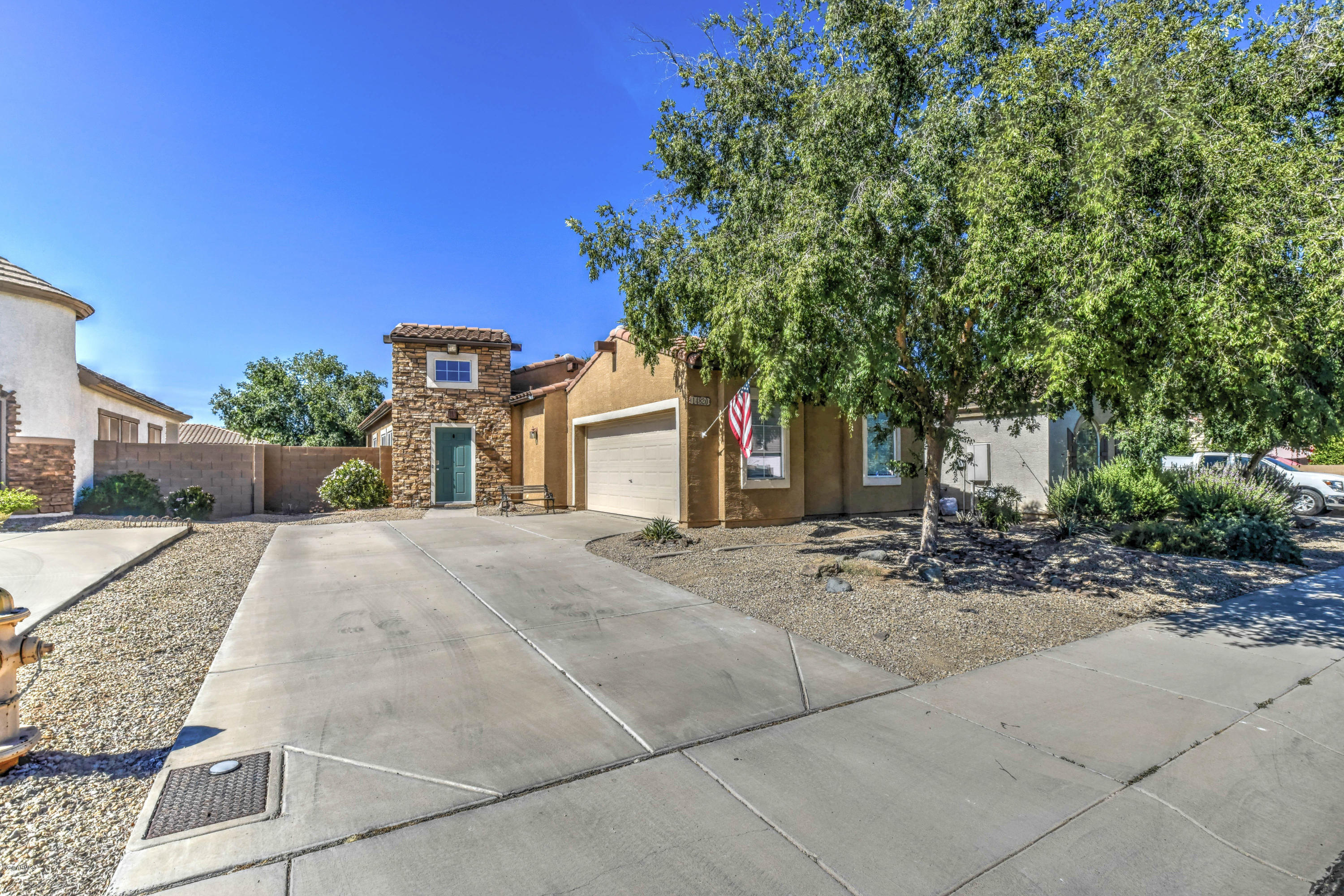 14820 West Wethersfield Road Surprise, AZ 85379 - Photo 4 of 18 front 1