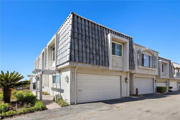 $5,985 | 26056 Vista Dana Point, Unit 64, Dana Point, CA 92624