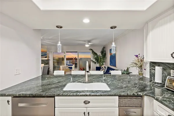 $5,985 | 26056 Vista Dana Point, Unit 64, Dana Point, CA 92624