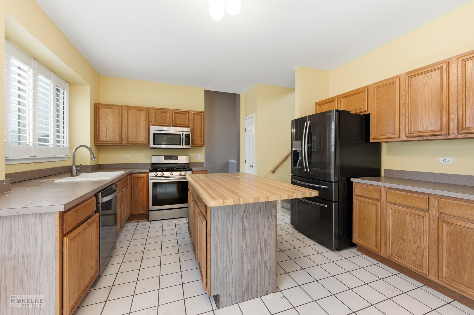 109 Old Post Road Oswego, IL 60543 - Photo 10 of 30